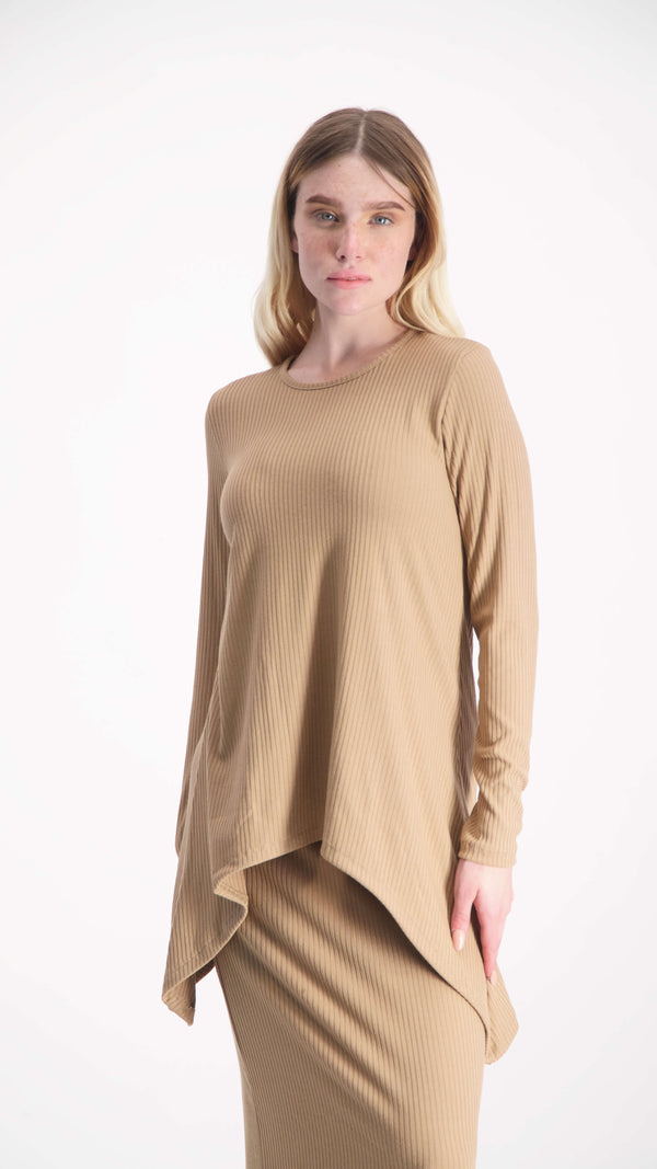 Ribbed Asymmetric T-shirt / Camel