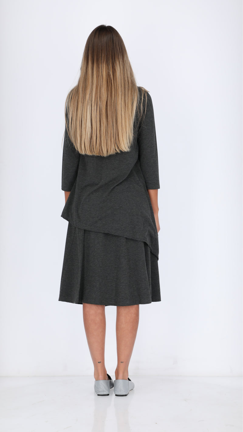 A-line Skirt / Charcoal / חצאית
