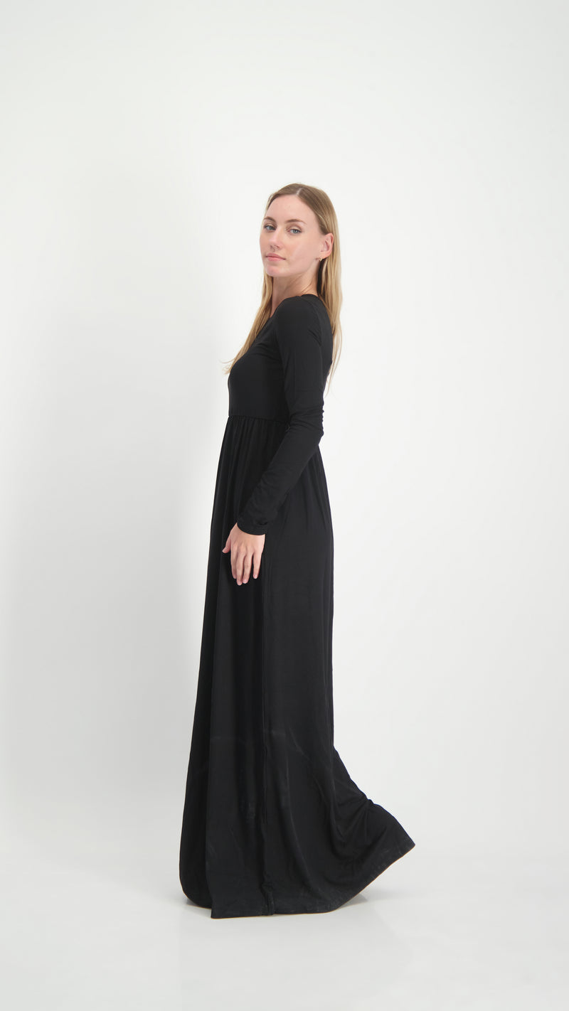 Belted Solid Maxi Dresses / Black