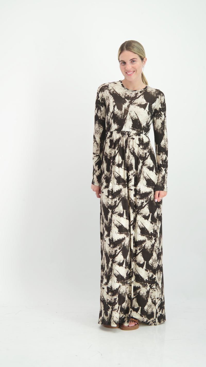 Belted Maxi Dress / Black Tie Dye