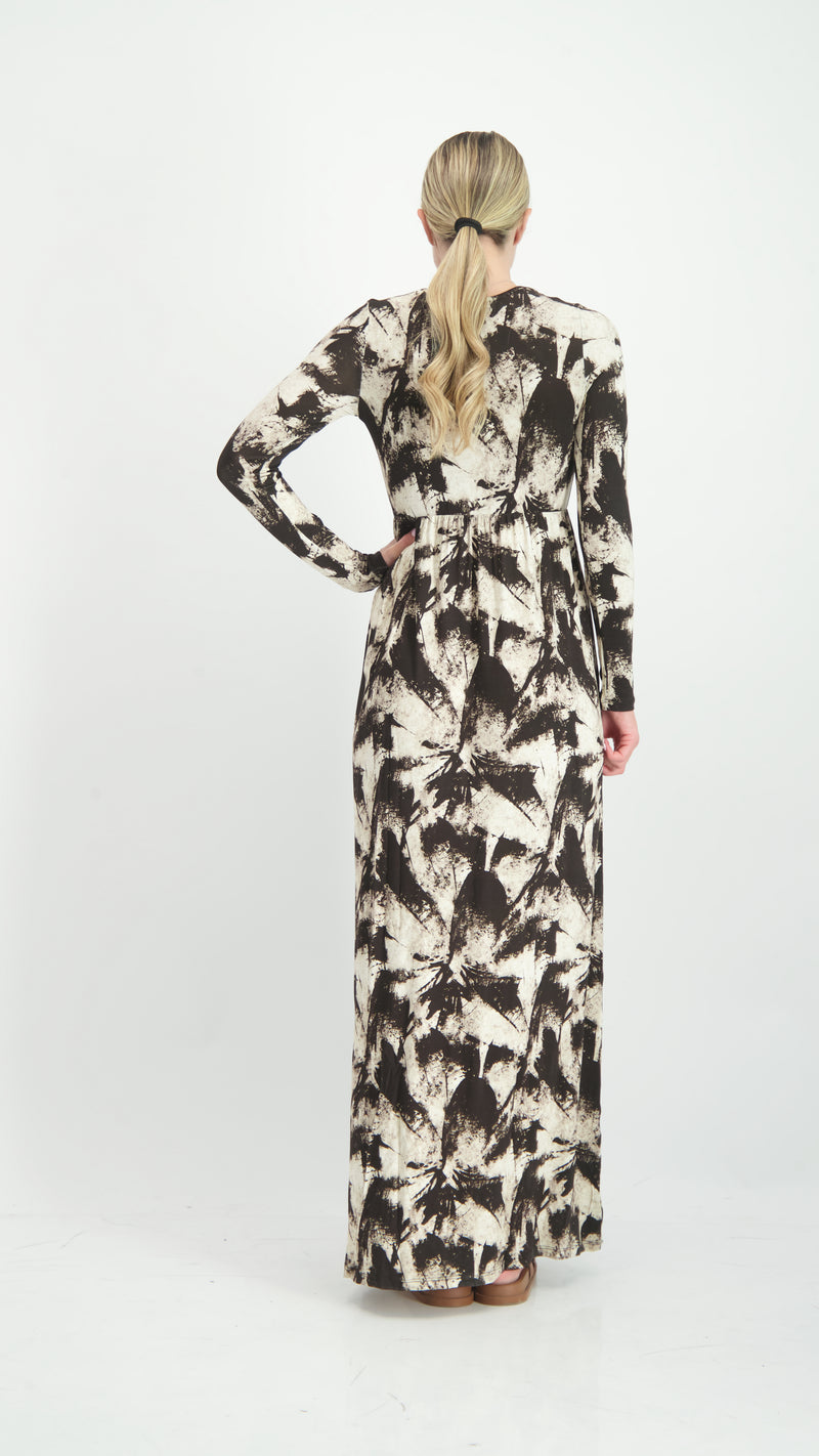 Belted Maxi Dress / Black Tie Dye