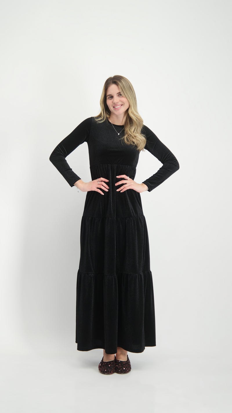 Velvet Maxi Layers Dress / Black Shine