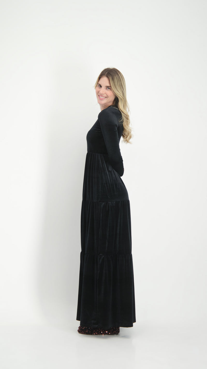 Velvet Maxi Layers Dress / Black