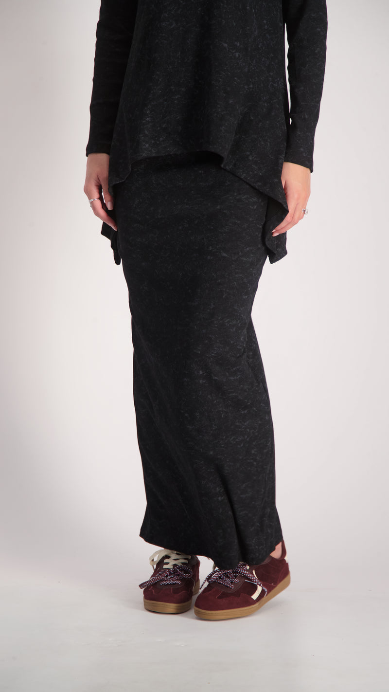 Ribbed Maxi Skirt / Black Acid