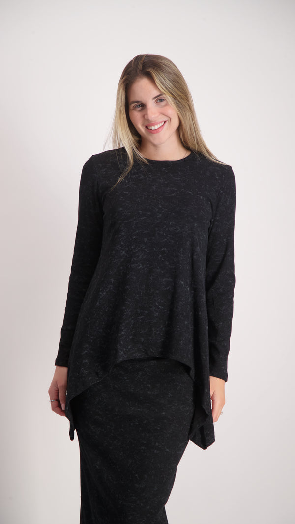 Ribbed Asymmetric T-shirt / Black Acid
