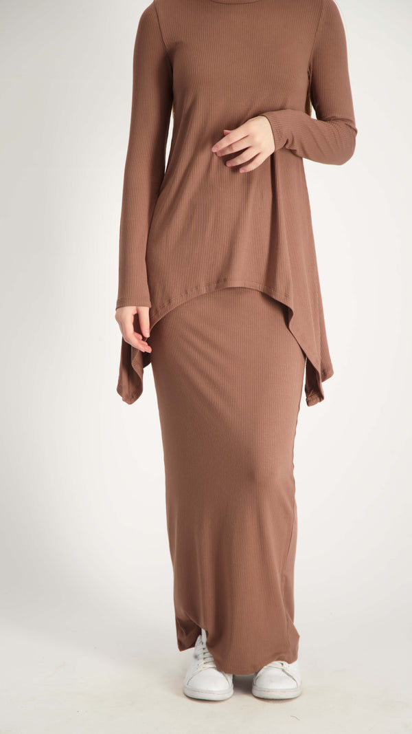 Ribbed Maxi Skirt / Camel