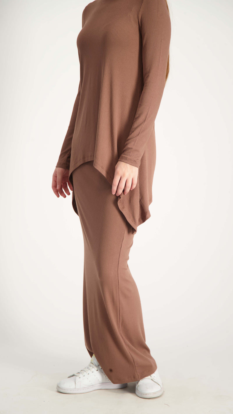 Ribbed Maxi Skirt / Camel