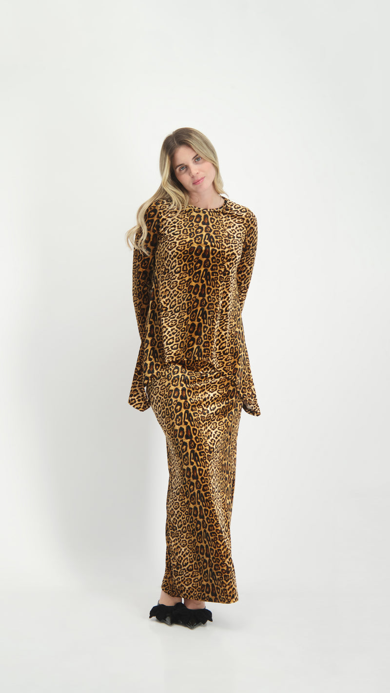 Asymmetric Velvet Set / Beige Leopard