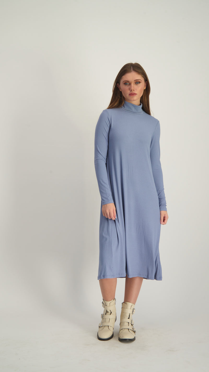 Ribbed Turtleneck Dress With Belt / Blue