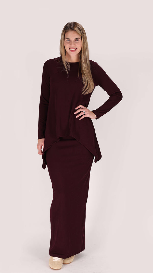 Ribbed Maxi Skirt / Burgandy