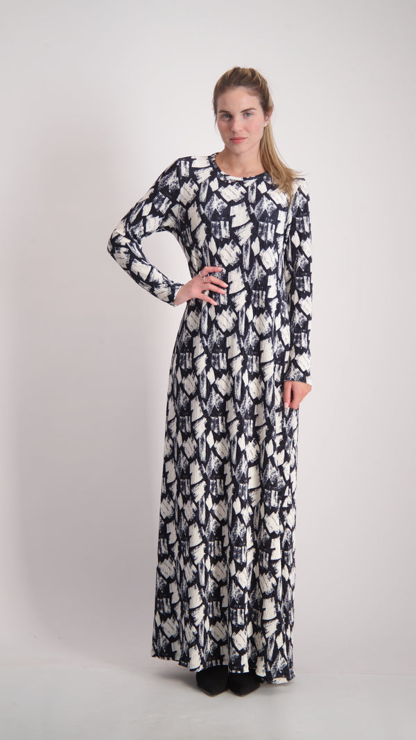 Velvet A-line Maxi Dress / Black & White
