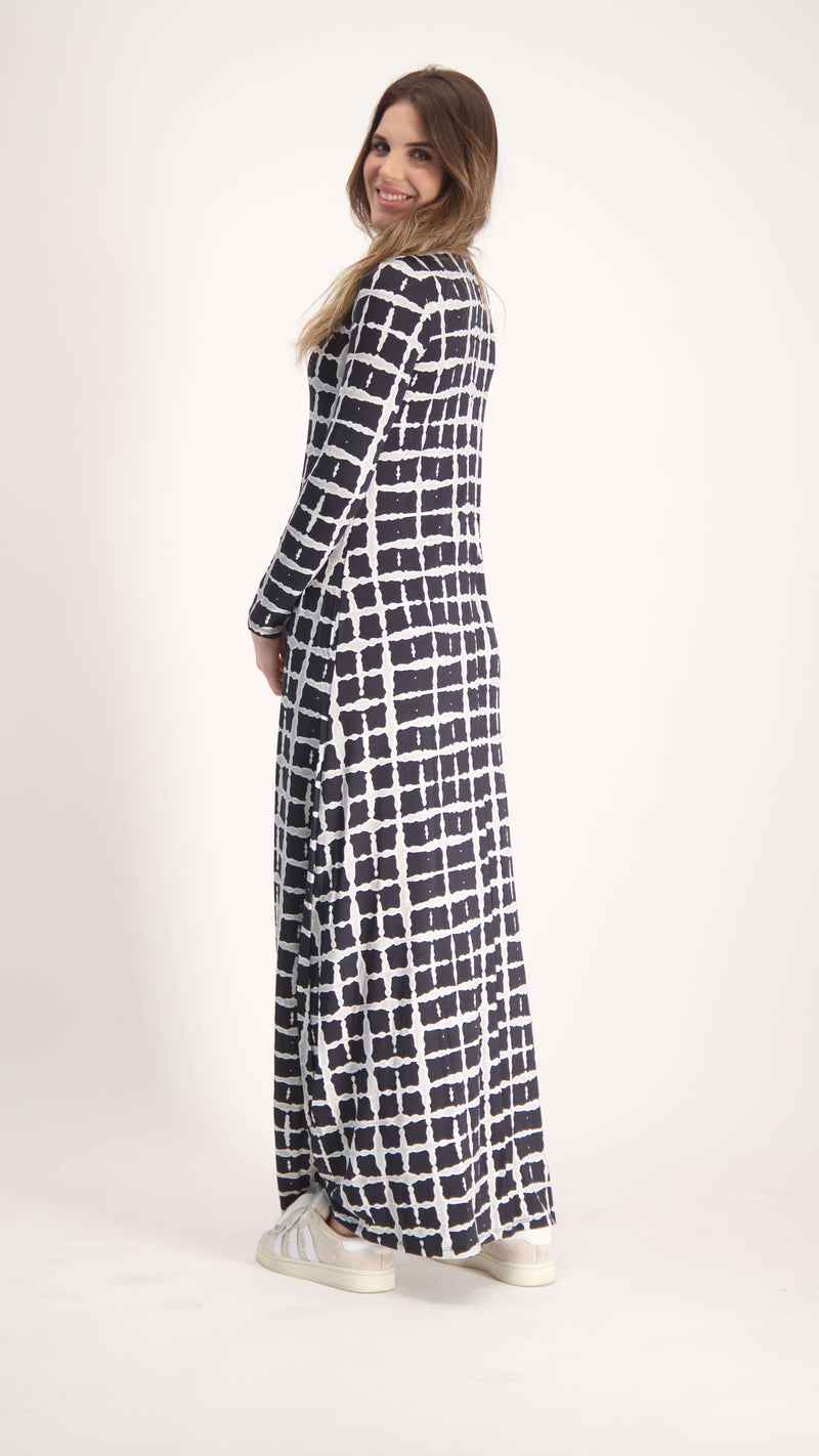 A-line Maxi Dress / Black & Grey Squares