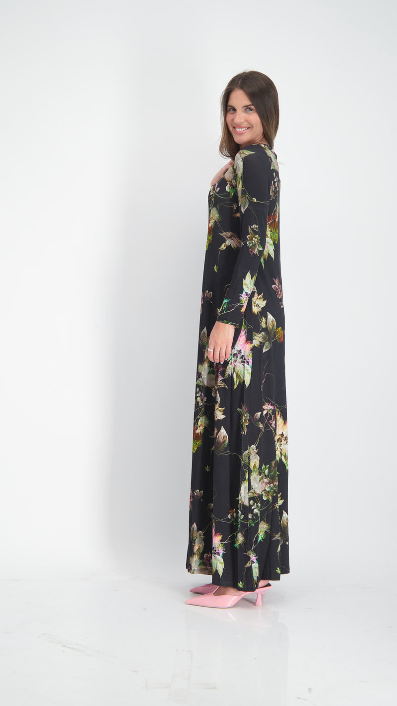 A-line Maxi Dress / Black Flowers