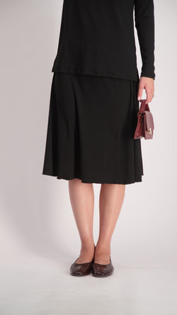 Ribbed A-line Skirt / Black