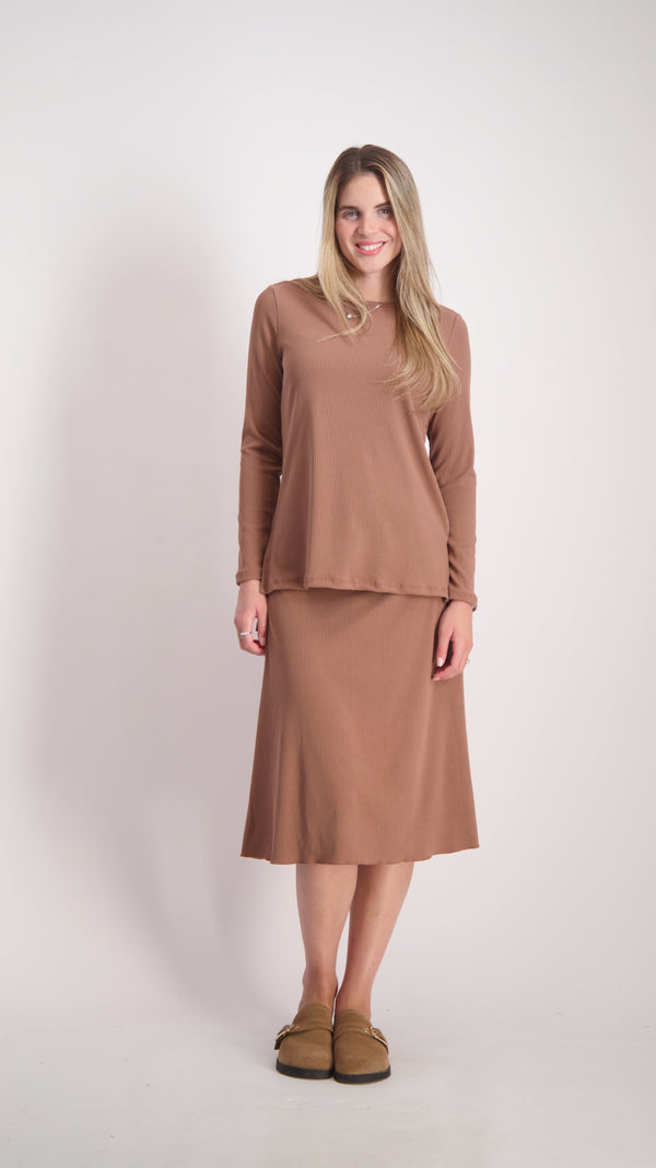Ribbed A-line Skirt / Camel