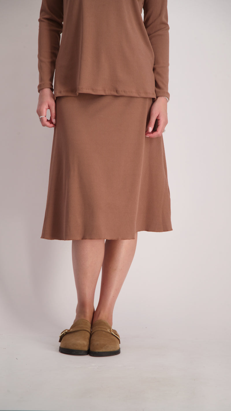 Ribbed A-line Skirt / Camel