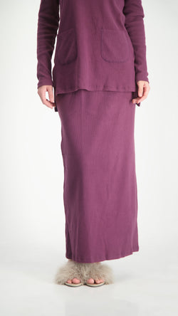 Ribbed Maxi Skirt / Burgandy