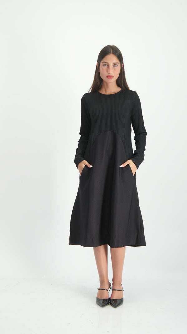 Waisted Ribbed Dress / Black