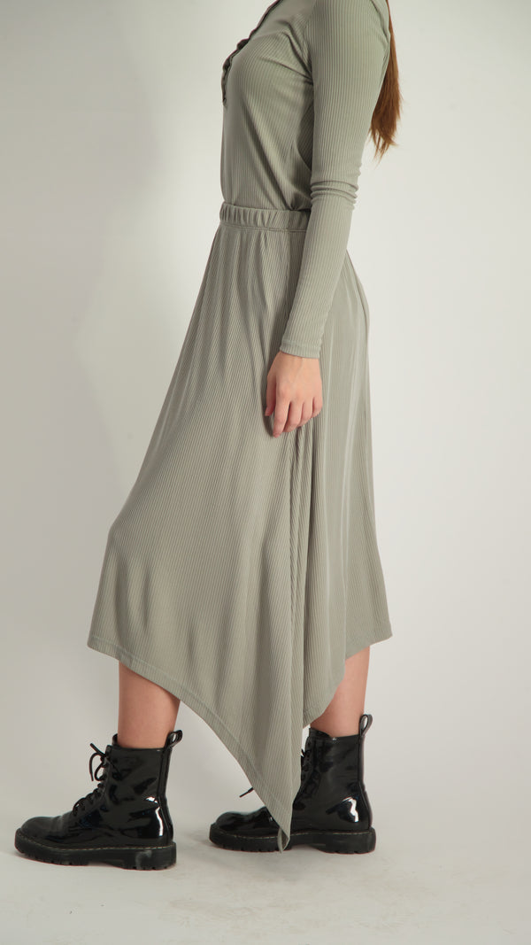 Ribbed Asymmetric Skirt / Olive