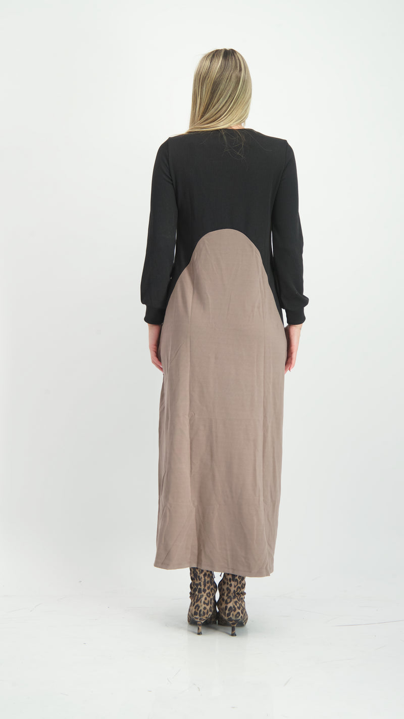 Maxi Waisted Dress / Brown