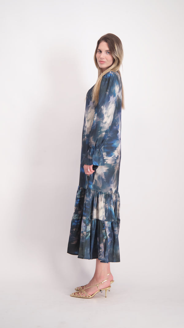 Elegant Layers Dress / Black Tie Dye