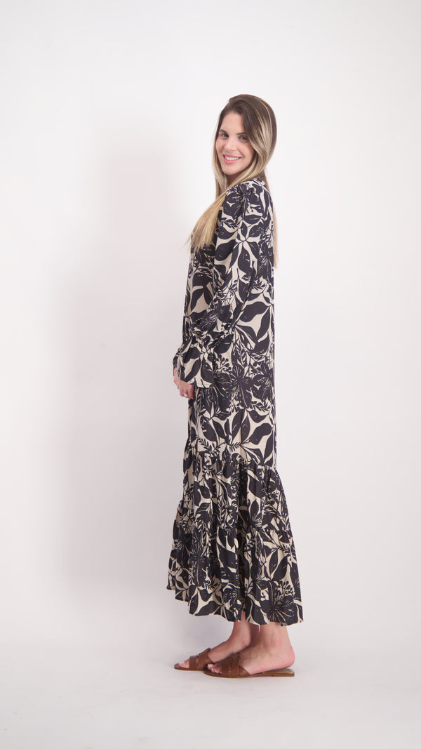 Elegant Layers Dress / Black Flowers