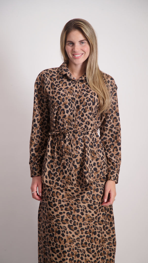 Elegant Button Shirt / Leopard