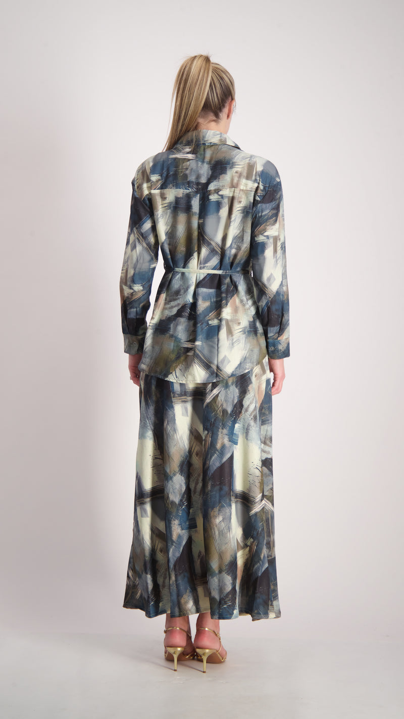 Elegant Button Shirt / Navy Splash
