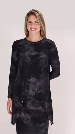 Asymmetric T-shirt / Black Tie Dye