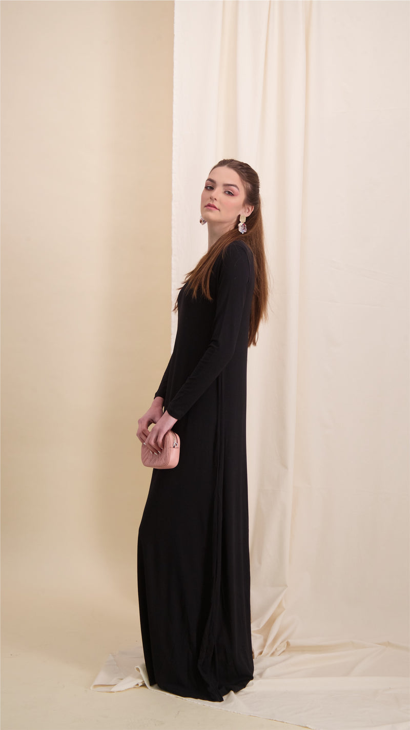 Solid A-Line Maxi Dress / Black